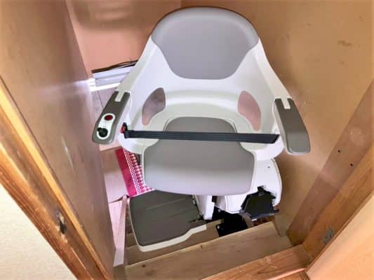 階段昇降機、階段リフト、福祉用具