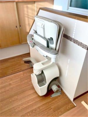 階段昇降機、階段リフト、福祉用具