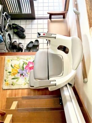 階段昇降機、階段リフト、福祉用具