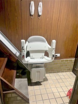 階段昇降機、階段リフト、福祉用具