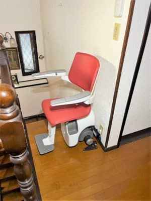 階段昇降機、階段リフト、福祉用具