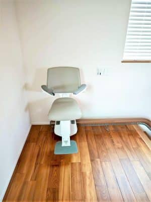 階段昇降機、階段リフト、福祉用具