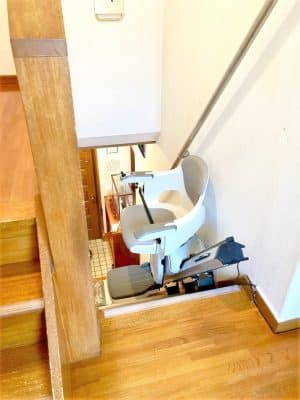 階段昇降機、階段リフト、福祉用具