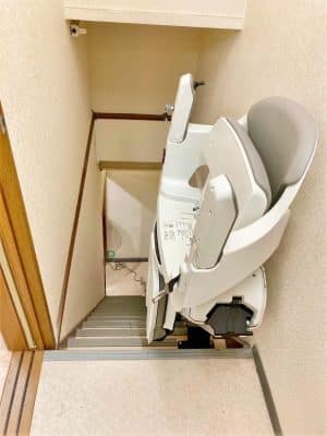階段昇降機、階段リフト、福祉用具