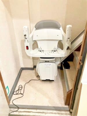 階段昇降機、階段リフト、福祉用具