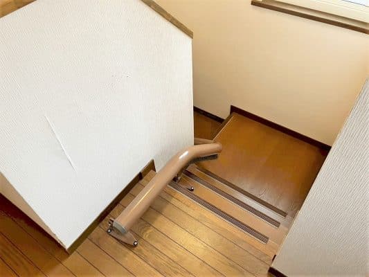 階段昇降機、階段リフト、福祉用具