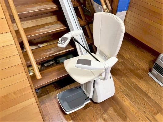 階段昇降機、階段リフト、福祉用具