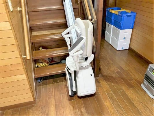 階段昇降機、階段リフト、福祉用具