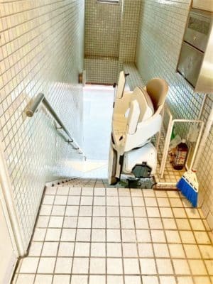 階段昇降機、階段リフト、福祉用具