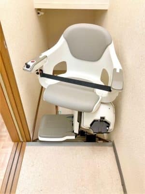 階段昇降機、階段リフト、福祉用具