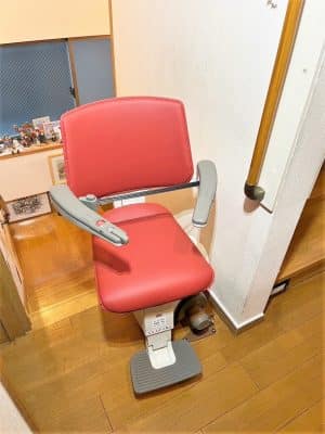 階段昇降機、階段リフト、福祉用具