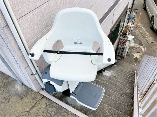 階段昇降機、階段リフト、福祉用具