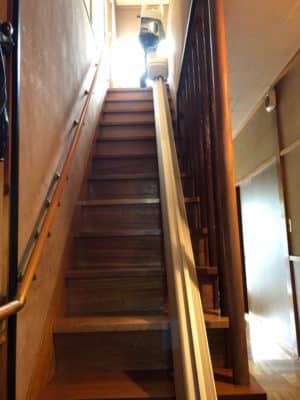 階段昇降機　レール