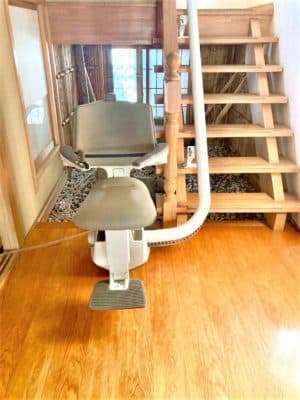 階段リフト、階段昇降機、福祉用具