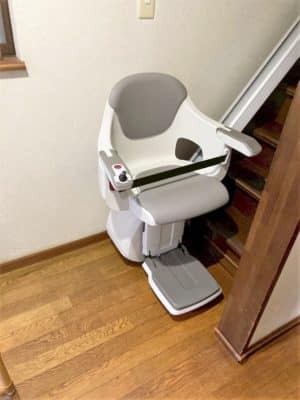 階段昇降機、階段リフト、福祉用具