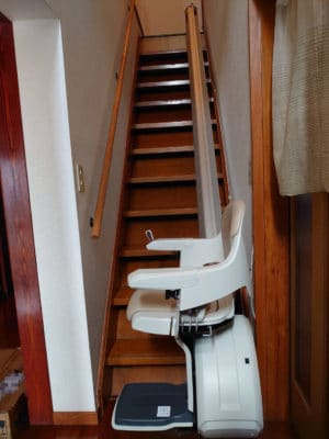 階段昇降機直線型