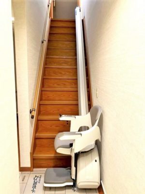 いす式階段昇降機、自宅用福祉用具、階段