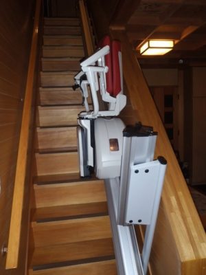 階段昇降機（折畳レール）