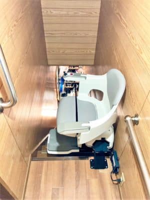 階段昇降機、階段リフト、福祉用具