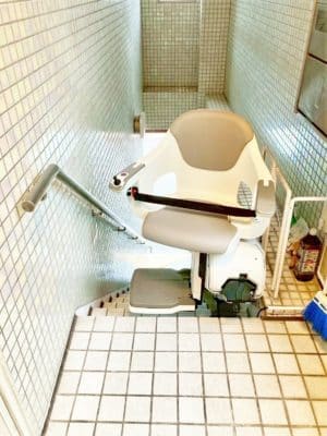階段昇降機、階段リフト、福祉用具