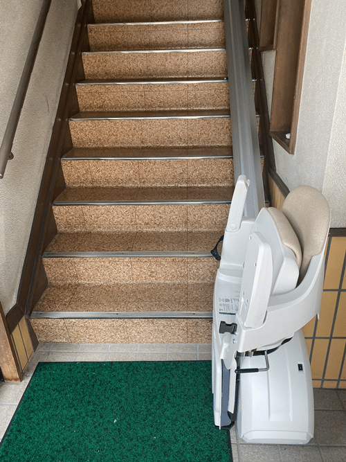 1412b7cdb8f1305946c4d4ca7576d38c 1