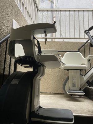 階段昇降機　アウトドア