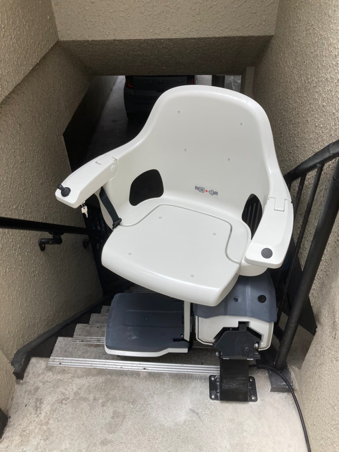 階段昇降機　アウトドア