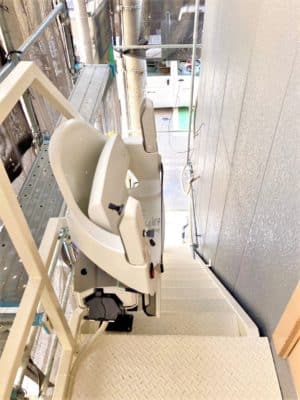 階段昇降機、階段リフト、屋外階段
