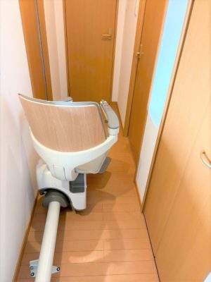 階段昇降機、階段リフト、ステアリフト、福祉用具