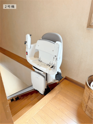 階段昇降機、階段リフト、ステアリフト、福祉用具