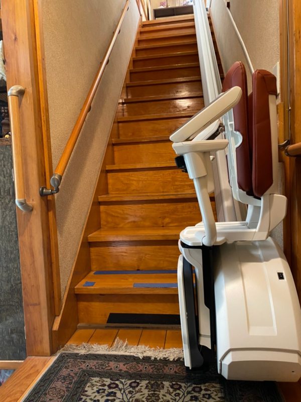 line 2499716772831479 600x800 1