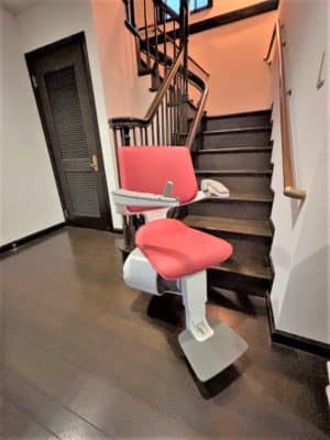 階段昇降機、階段リフト、福祉用具