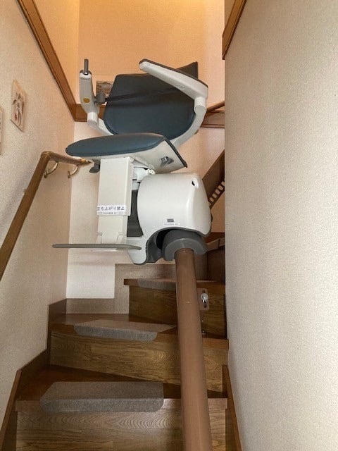 階段昇降機 曲線型 S200