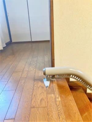 いす式階段昇降機、階段リフト、階段、福祉用具