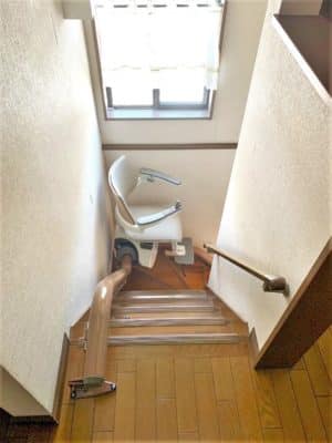 階段昇降機、階段リフト、福祉用具