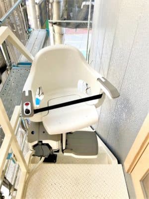 階段昇降機、階段リフト、屋外階段