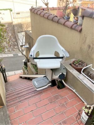 階段昇降機、階段リフト、福祉用具