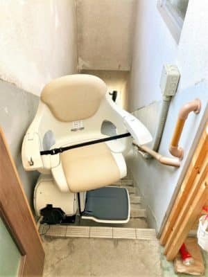 階段昇降機、階段リフト、福祉用具、階段、レンタルできる昇降機