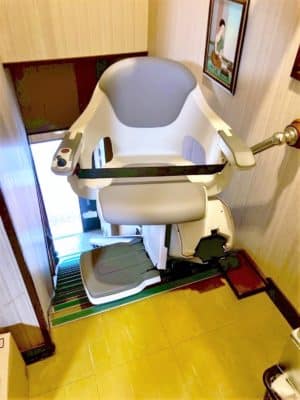 階段昇降機、階段リフト、福祉用具