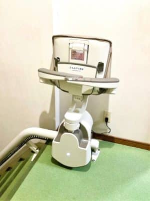 階段昇降機、階段リフト、福祉用具