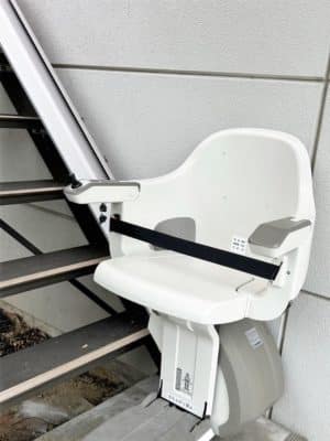 階段昇降機、階段リフト、福祉用具