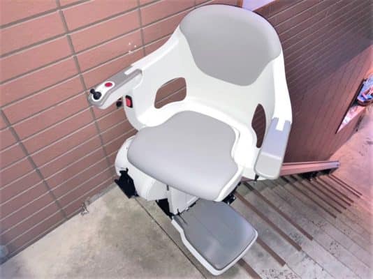 階段昇降機、階段リフト、福祉用具