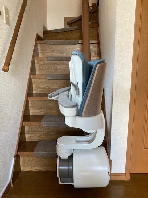 階段昇降機 曲線型 S200