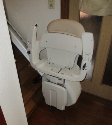 階段昇降機レンタル