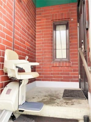 階段昇降機、直線型、屋内用、レンタルできる福祉用具