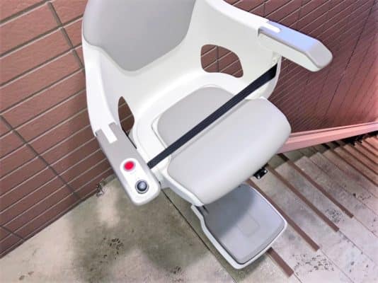 階段昇降機、階段リフト、福祉用具