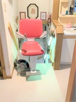 階段昇降機、階段リフト、福祉用具