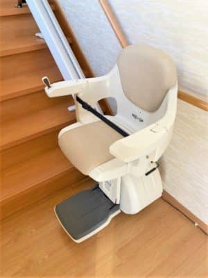 階段昇降機、直線型、屋内用、家庭用福祉用具