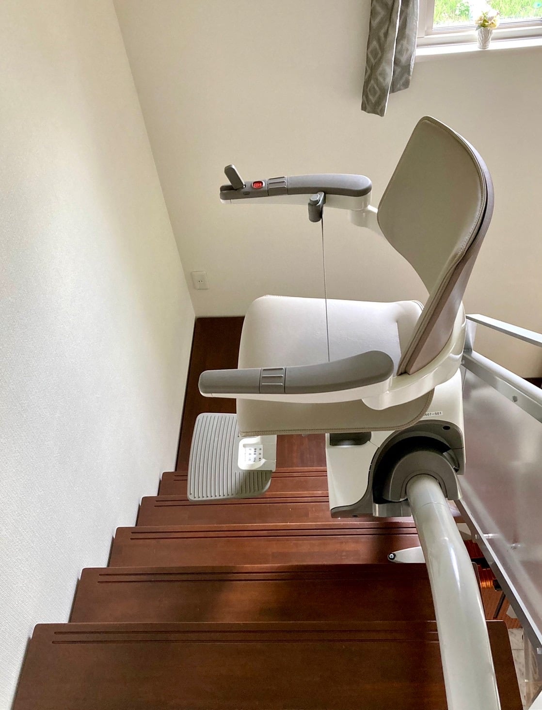 階段昇降機 曲線型 S200