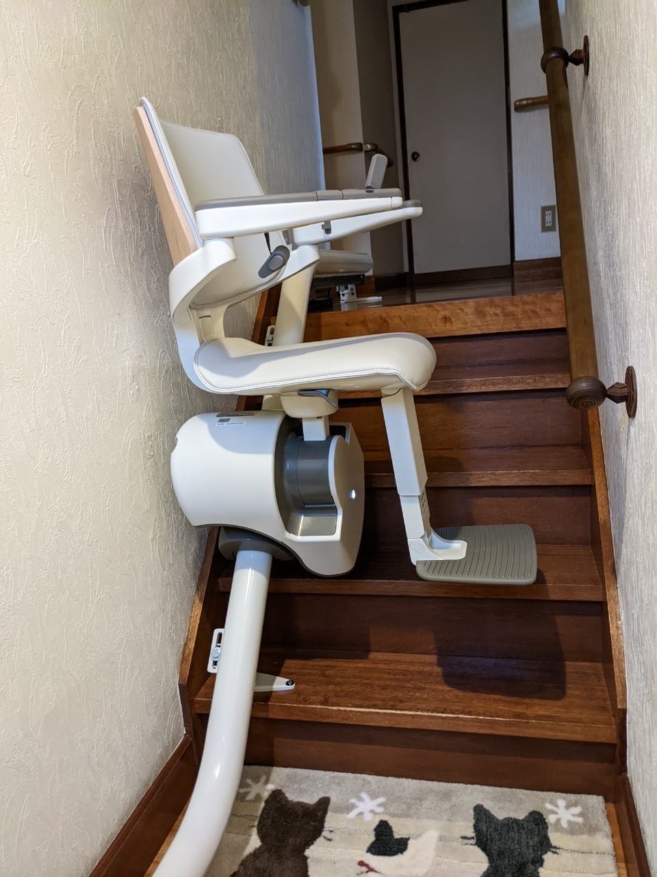 階段昇降機 曲線型 S200